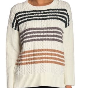 BCBG Maxazria Sweater SizeM